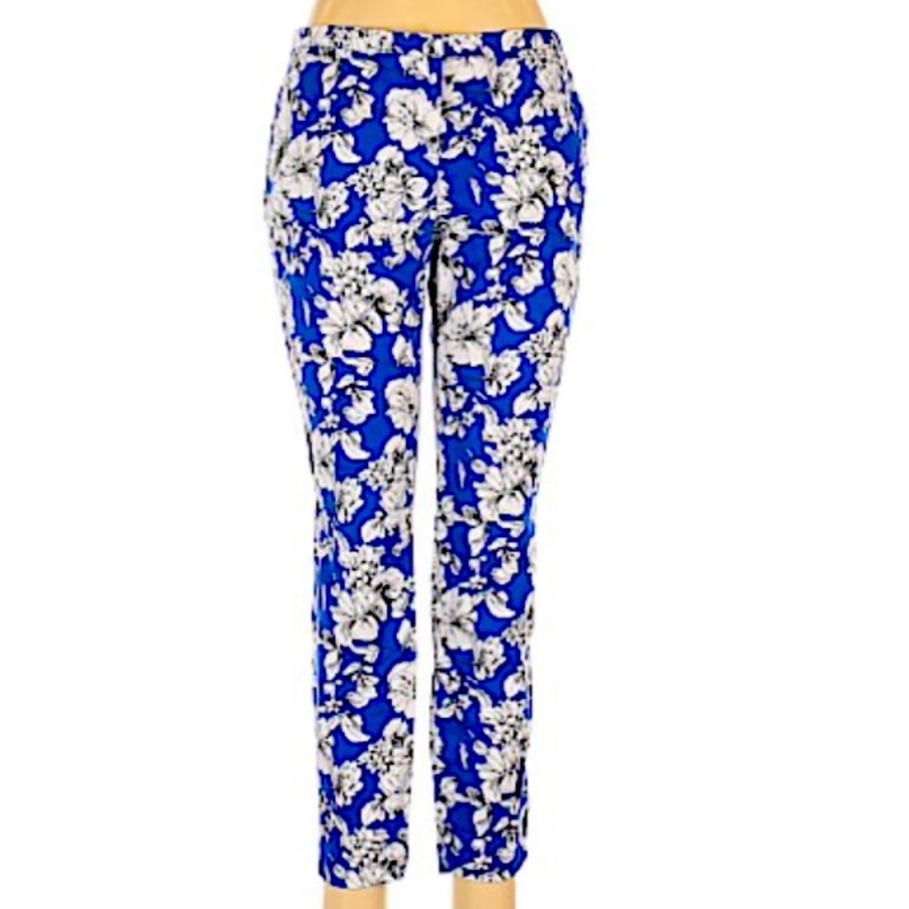 Forever 21 | crop floral  mid rise pants